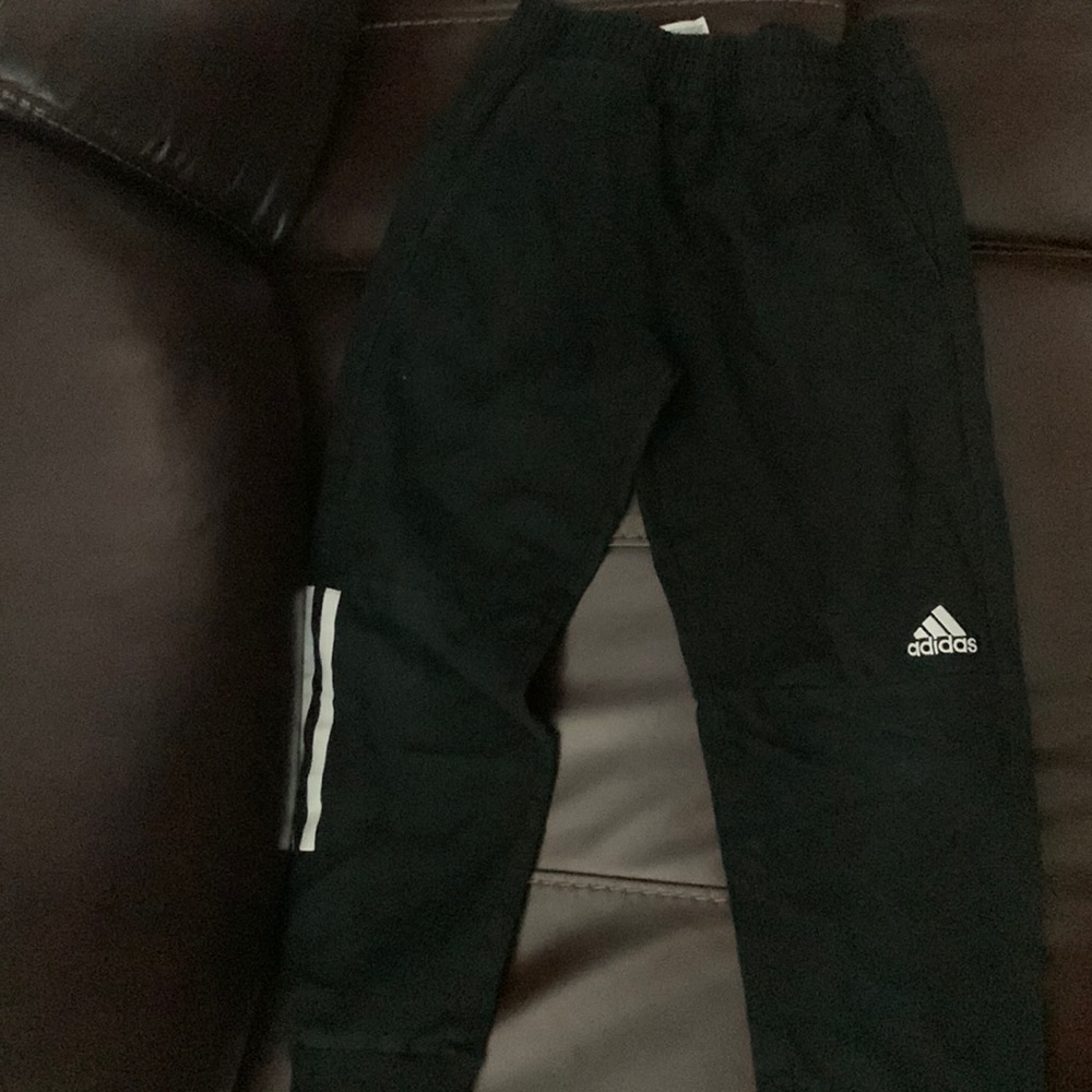 Addidas joggers -boys